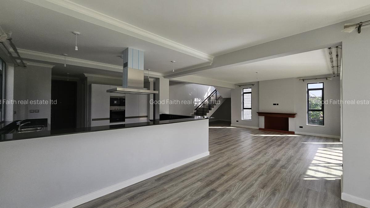4 Bed Villa with En Suite in Kiambu Road - 3