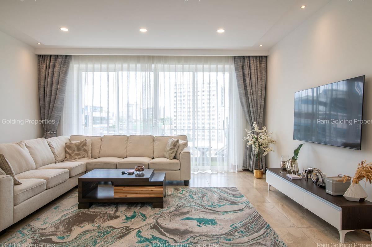 2 Bed Apartment with En Suite in Parklands - 5