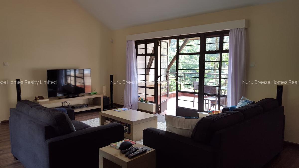 4 Bed Townhouse with En Suite in Rosslyn - 19