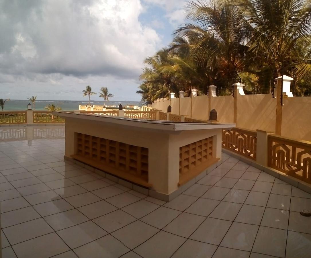 3 Bed Apartment with En Suite in Nyali Area - 7