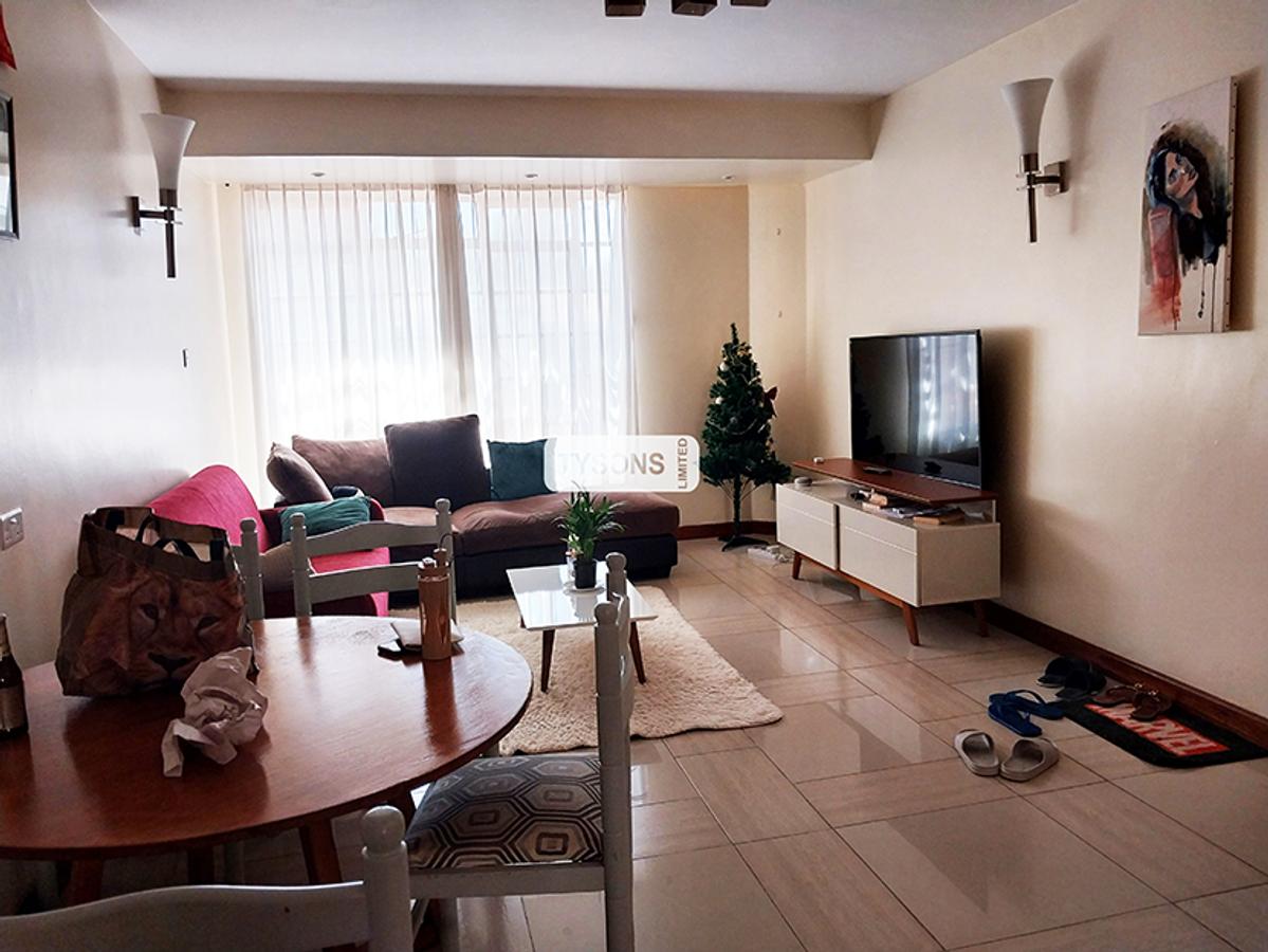 3 Bed Apartment with Parking in Riverside - 2