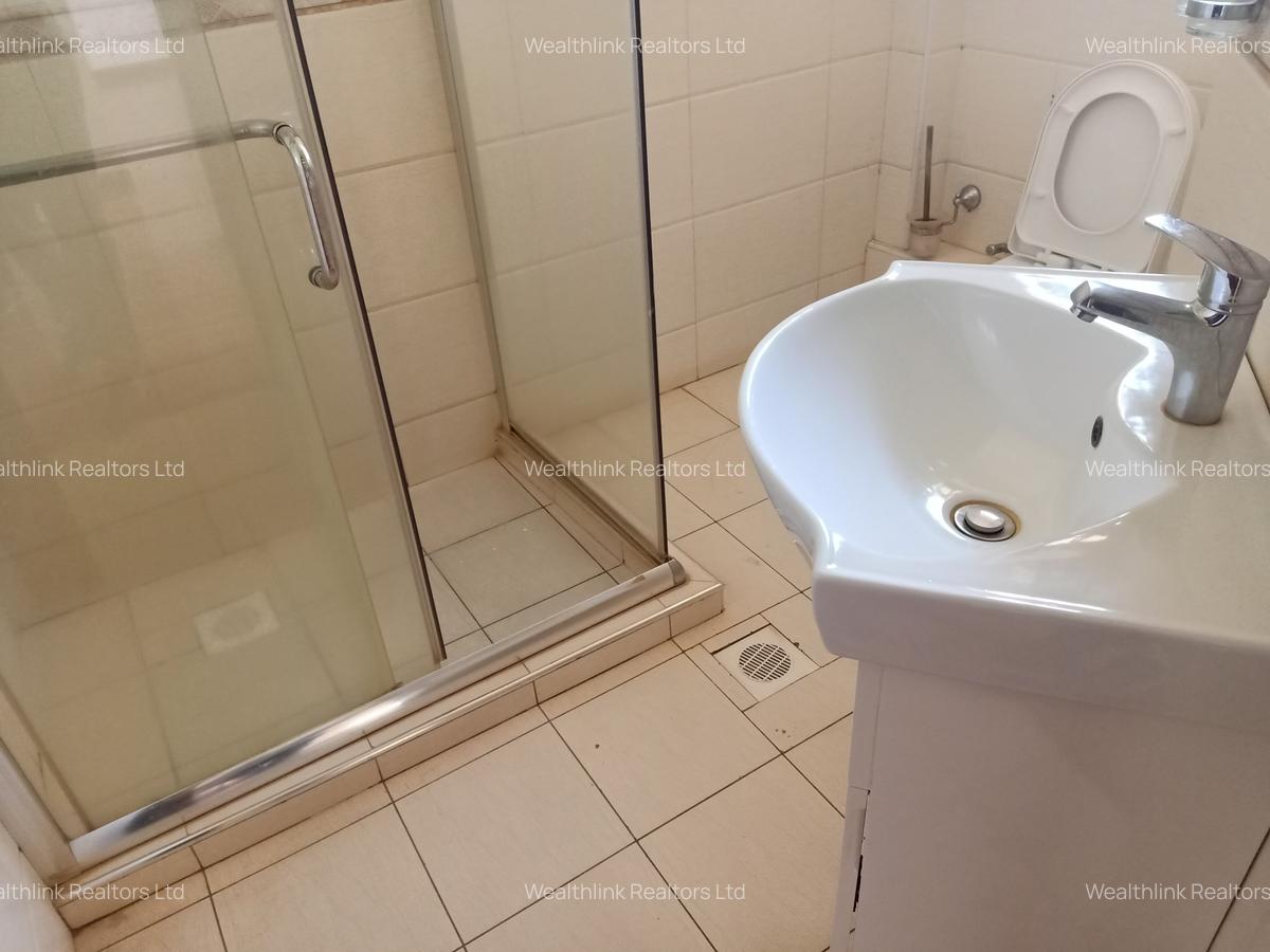 4 Bed Townhouse with Swimming Pool at Fourways Junction - 5