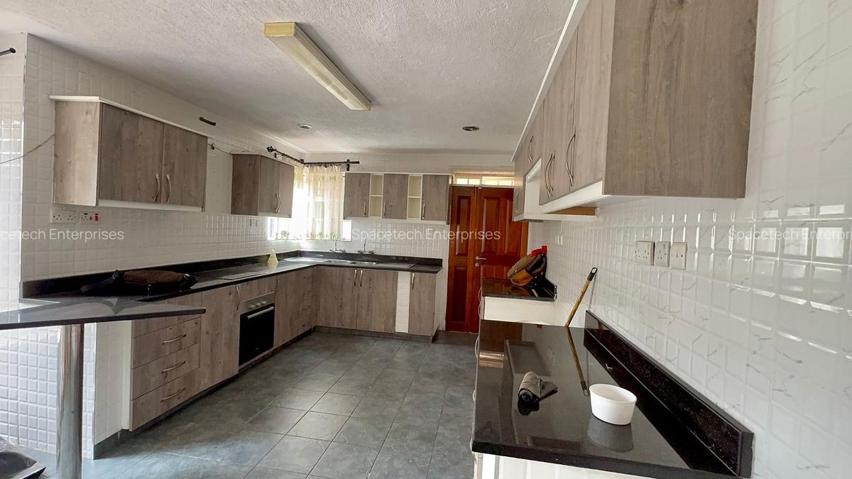 4 Bed House with En Suite in Gigiri - 10