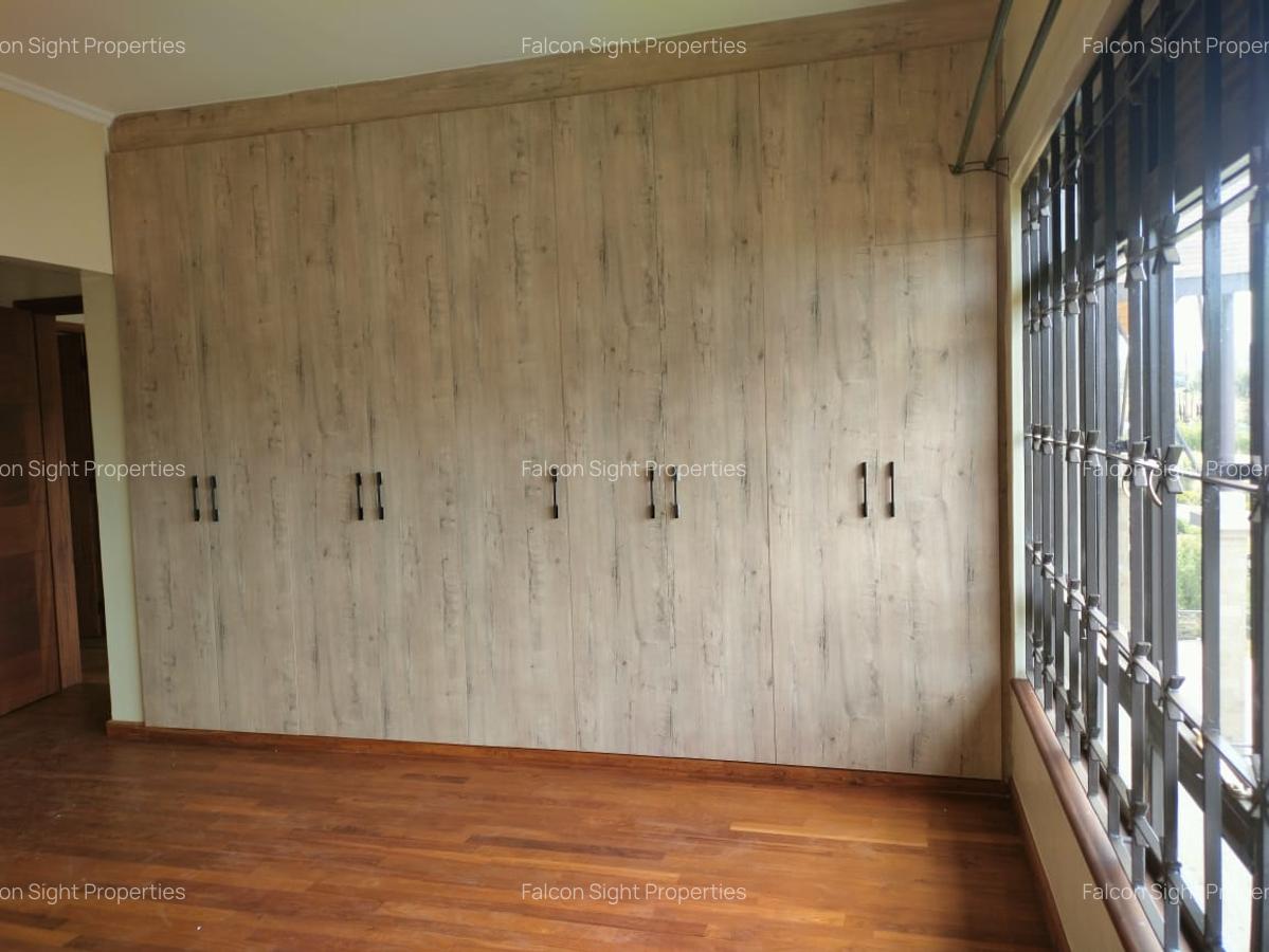 5 Bed Townhouse with En Suite at Few Minutes Drive To Gigiri And Roslyn Academy - 9