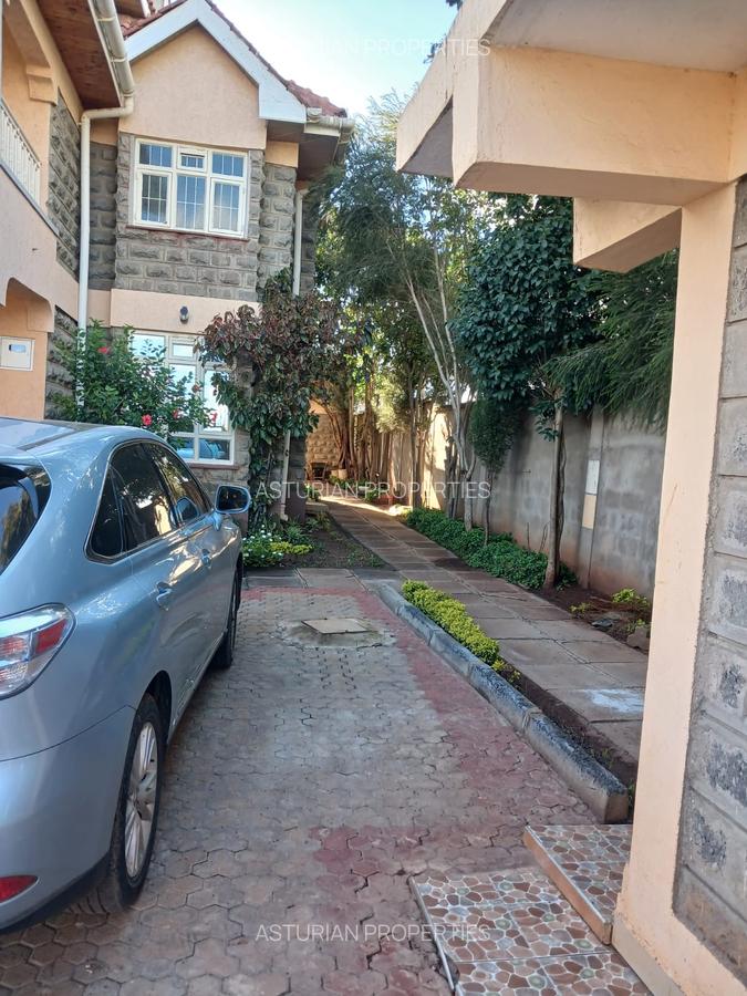 4 Bed Townhouse with En Suite in Kitengela - 9