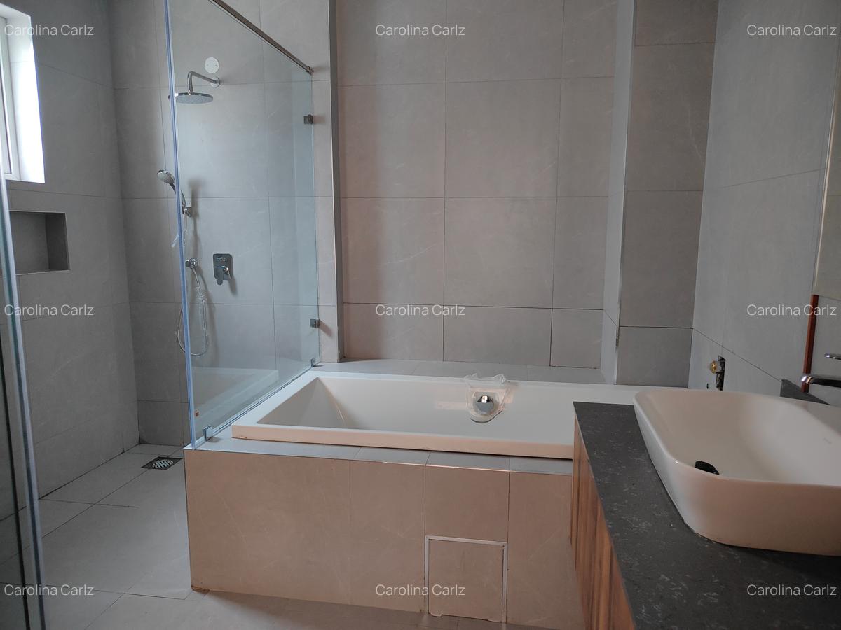 4 Bed Apartment with En Suite at General Mathenge Rd Off Peponi Road - 15