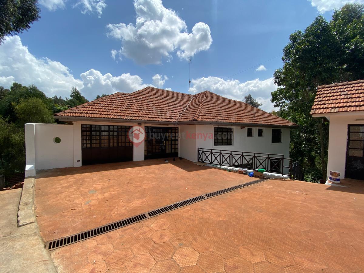 5 Bed Villa with En Suite at Kitisuru - 1