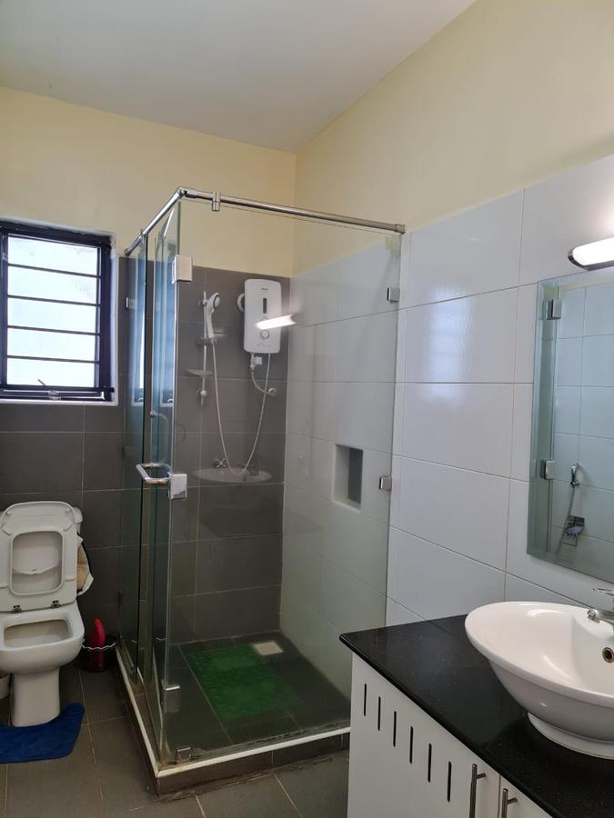 Serviced 2 Bed Apartment with En Suite at Raphta Road - 12