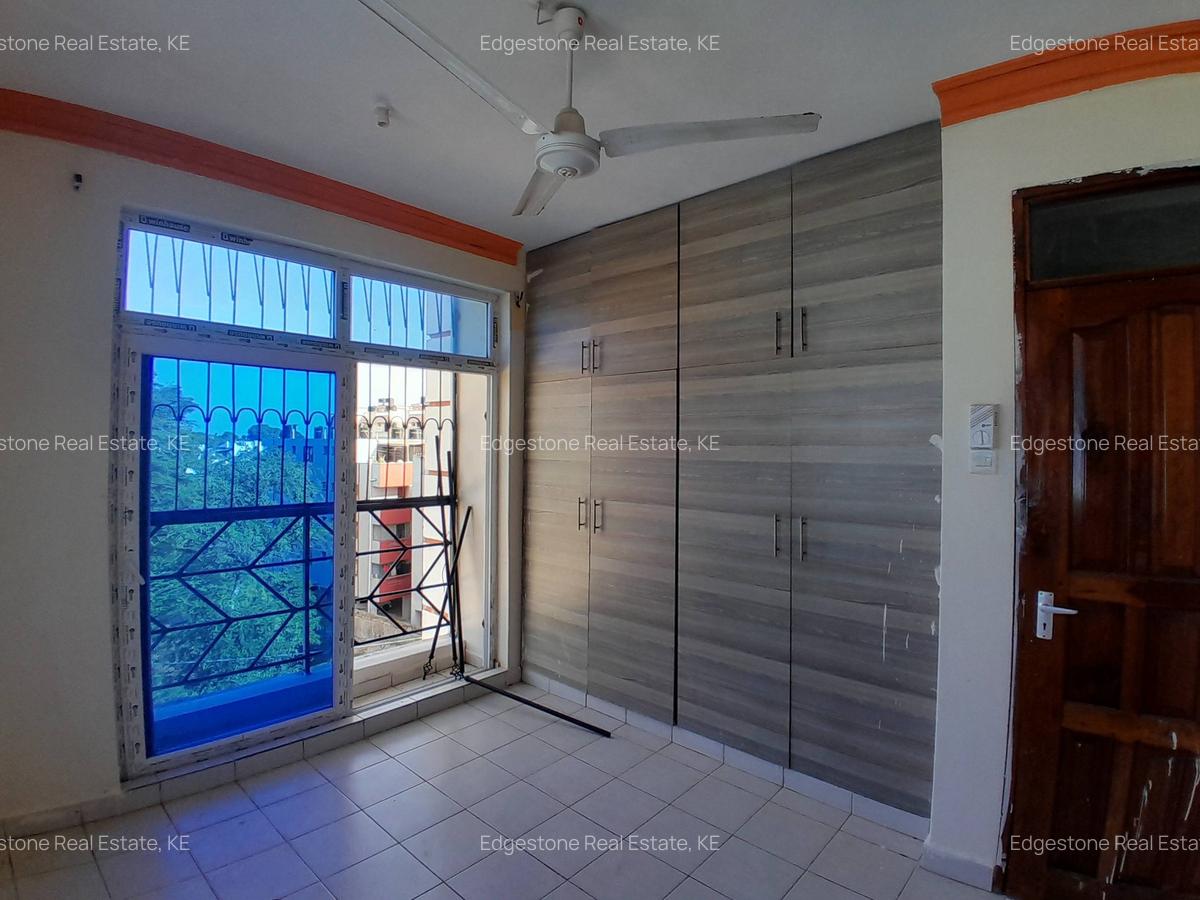 3 Bed Apartment with En Suite in Mtwapa - 2