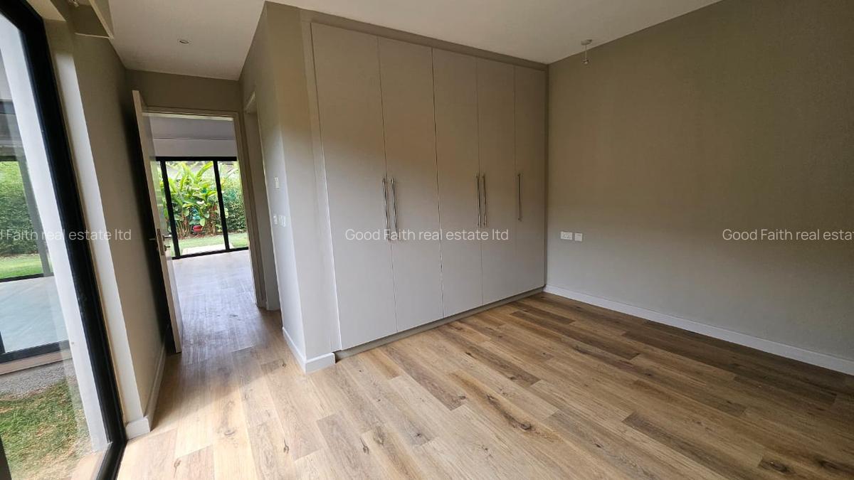 3 Bed Townhouse with En Suite in Kiambu Road - 5
