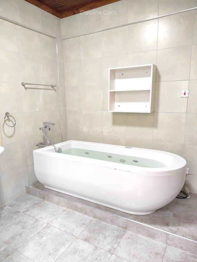 4 Bed Townhouse with En Suite at Westlands - 13