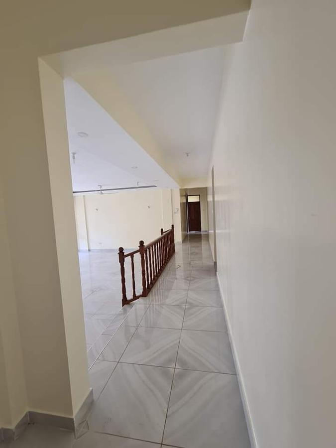 3 Bed Apartment with En Suite at Kasuku Road - 8