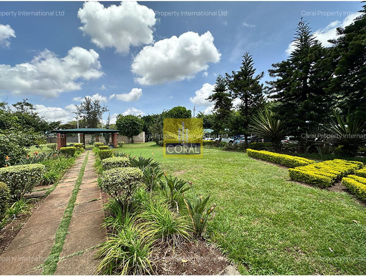 Office in Industrial Area - 19