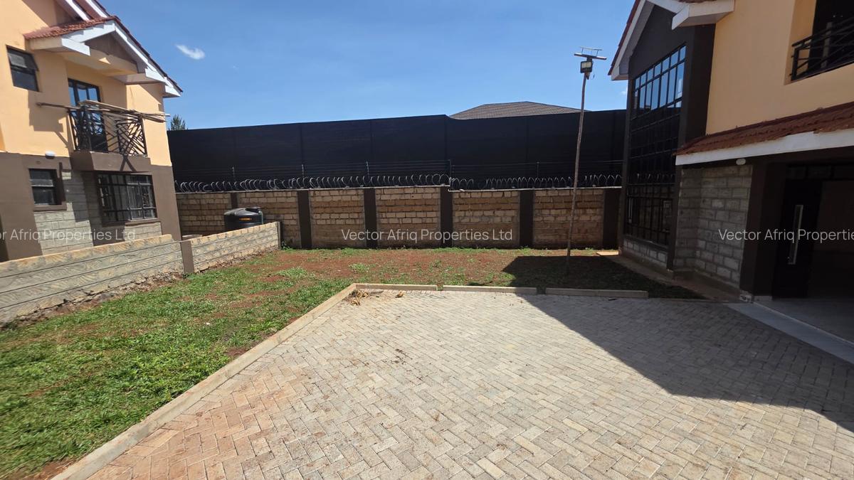 4 Bed Townhouse with En Suite in Ongata Rongai - 3