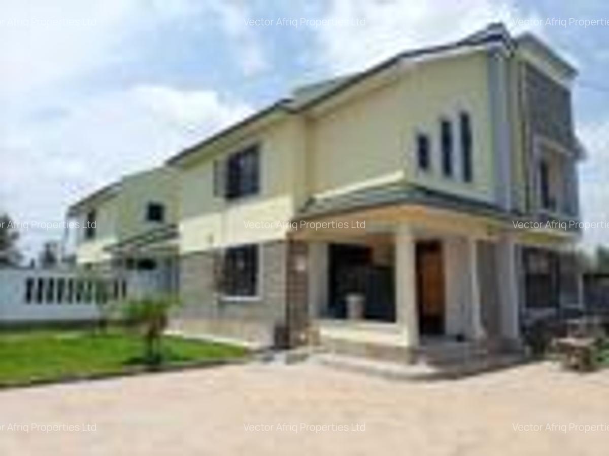 4 Bed Townhouse with En Suite at Kitengela - 4
