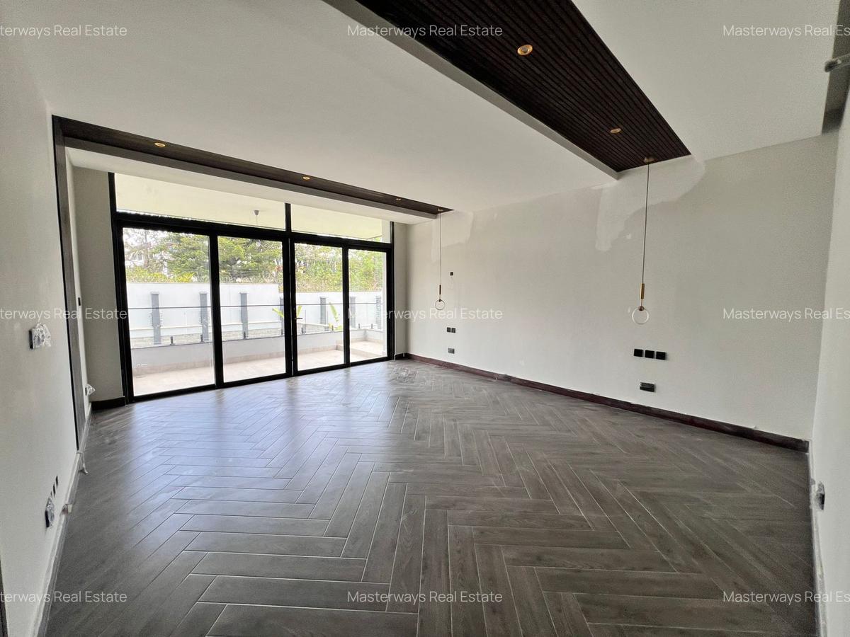 5 Bed Villa with En Suite in Gigiri - 4