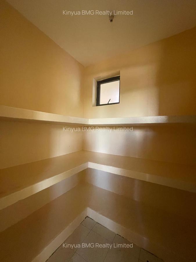 Serviced 3 Bed Apartment with En Suite in Nyali Area - 5