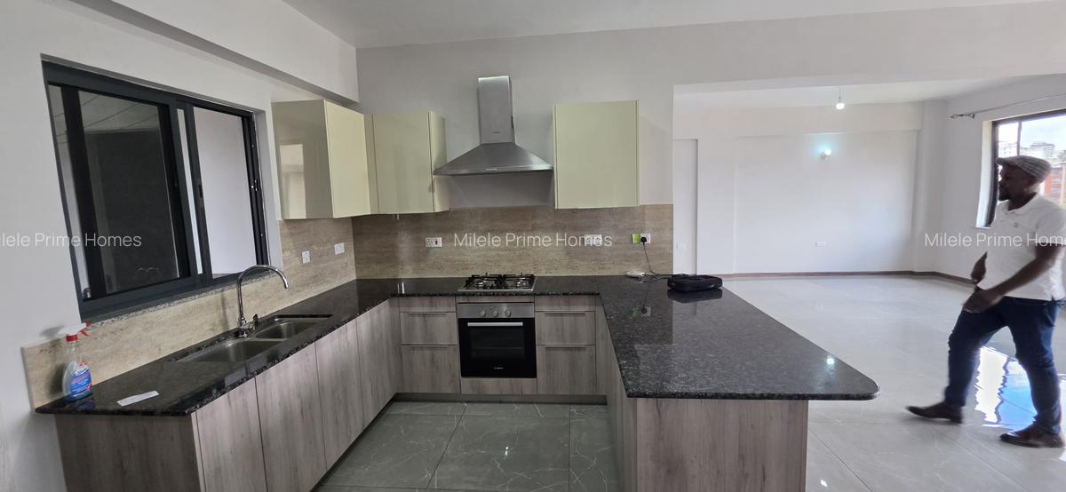 Serviced 2 Bed Apartment with En Suite at Gatundu Road - 6
