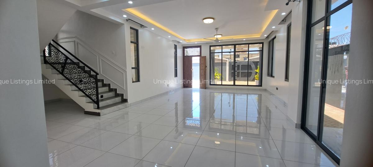 3 Bed House with En Suite in Mtwapa - 5