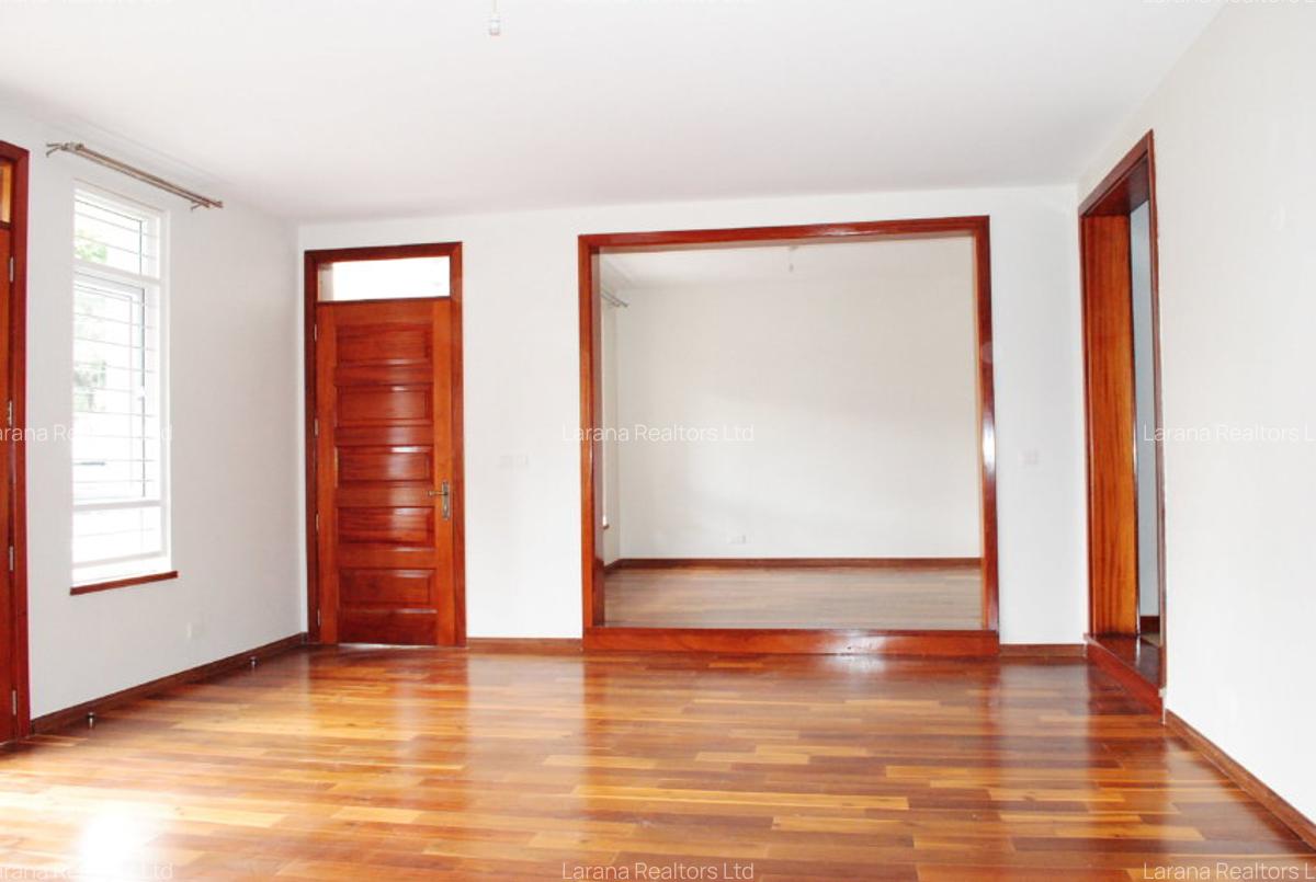 5 Bed Townhouse with En Suite at Amboseli Rd - 7