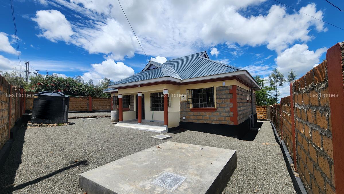 3 Bed House with En Suite at Oloika - 2