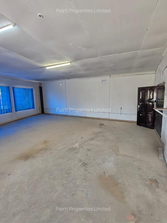 2,500 ft² Warehouse at Bunyala - 6