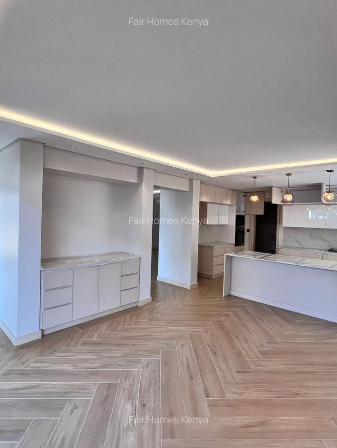 6 Bed Townhouse with En Suite at Convent Drive - 4