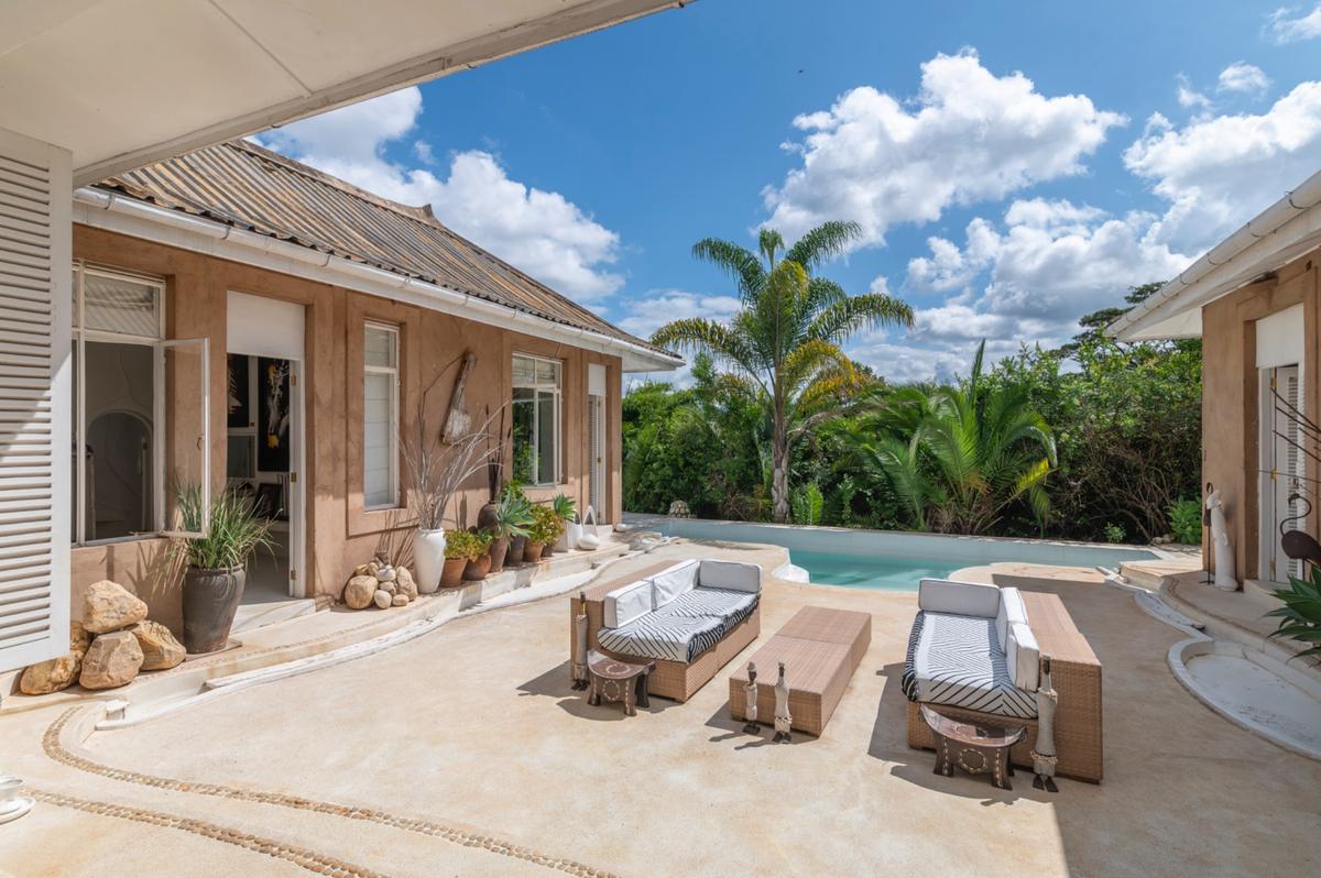 5 Bed House with En Suite in Karen - 7