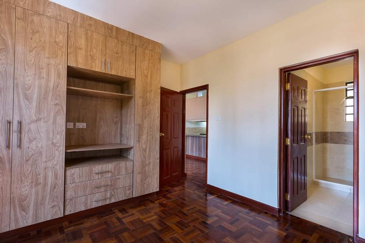 1 Bed Apartment with En Suite in Westlands Area - 15