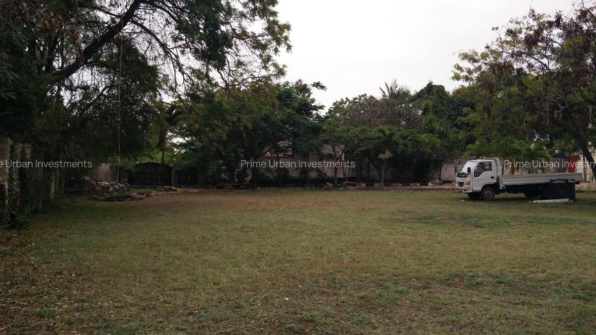 4 Bed House with En Suite in Nyali Area - 20