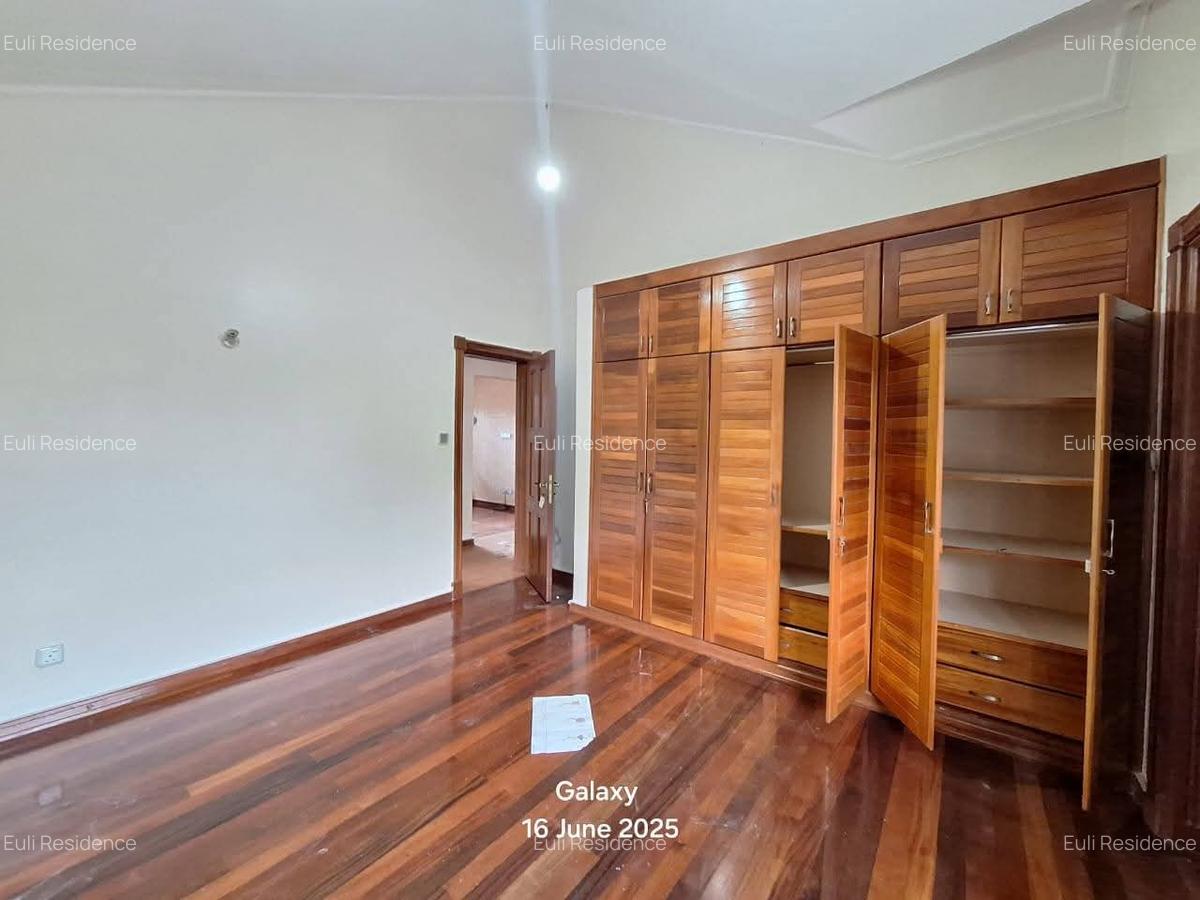 4 Bed Townhouse with En Suite at Peponi Rd - 8