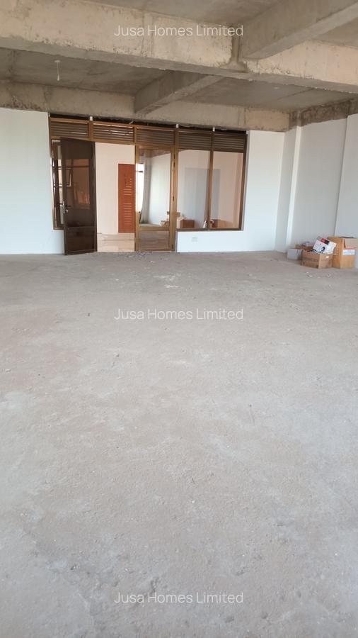 1,221 ft² Office with Lift at Adams - 4