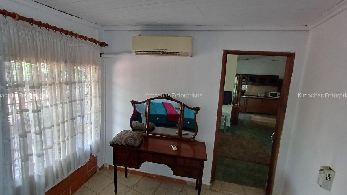 Serviced 1 Bed Apartment with En Suite at 2Nd Avenue Nyali - 8