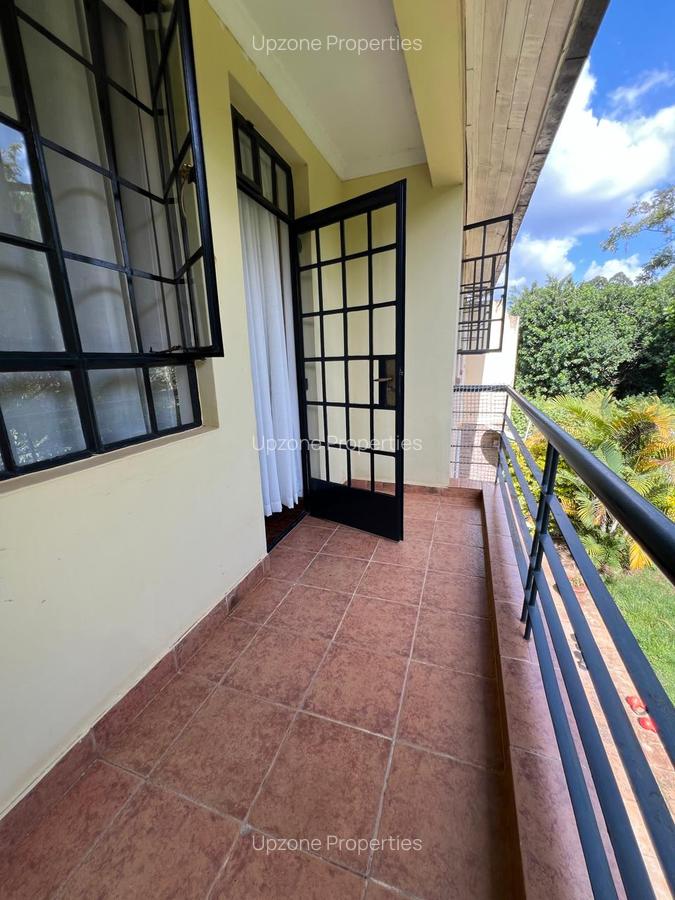 4 Bed Townhouse with En Suite in Loresho - 17