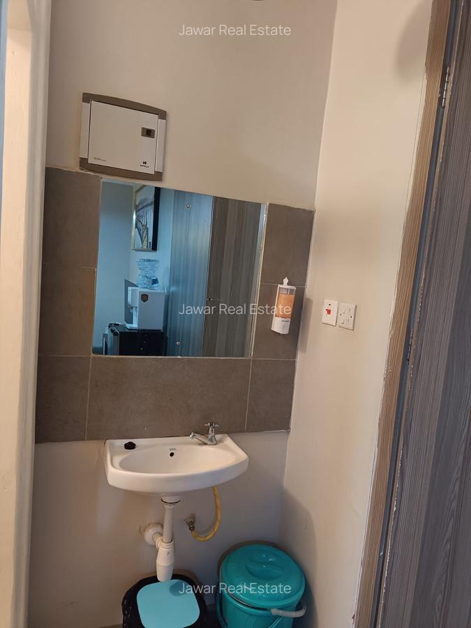 Serviced 1 Bed Apartment with En Suite at Mirema Drive - 6
