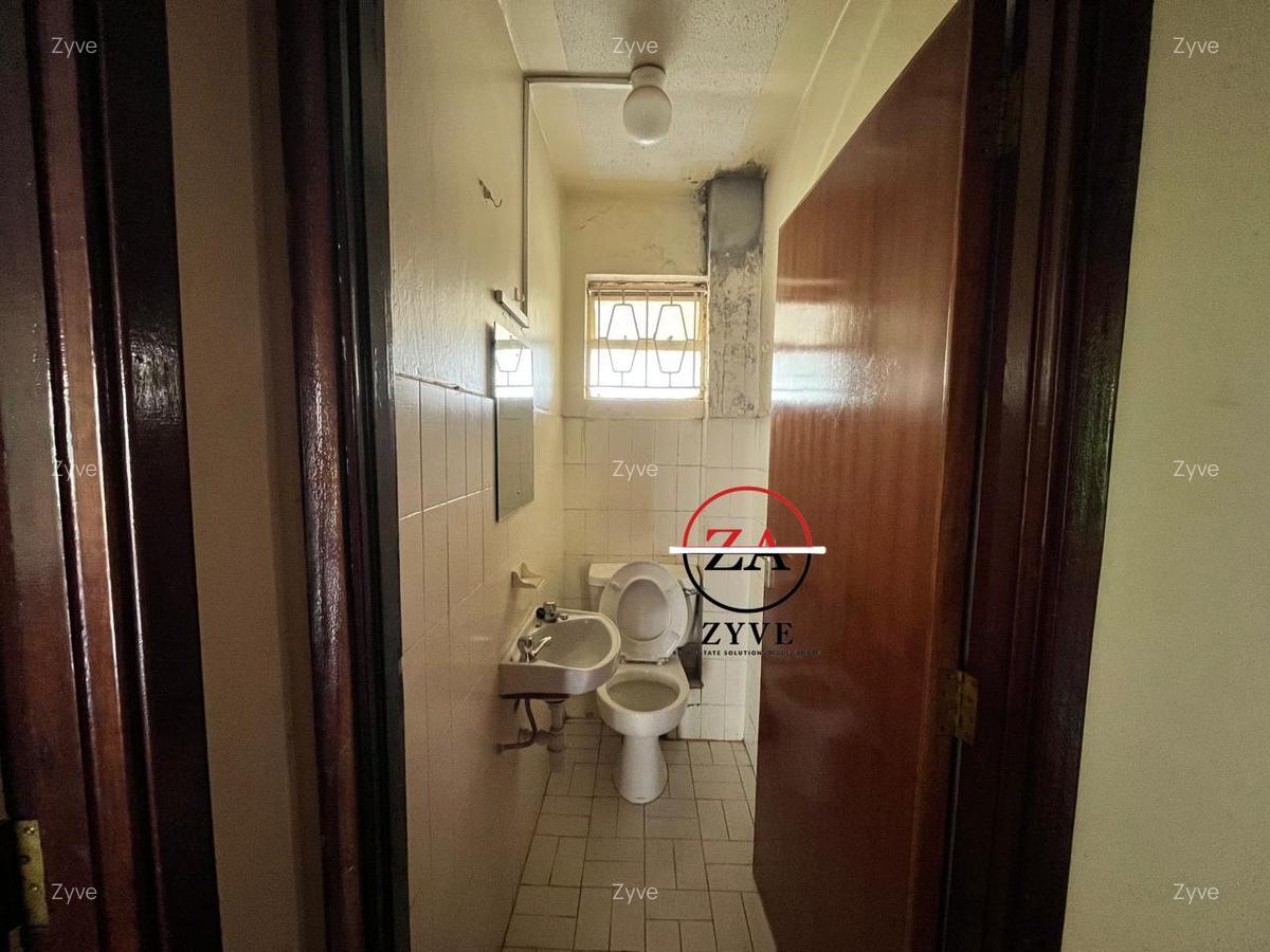 2 Bed Apartment with En Suite at Milimani - 12