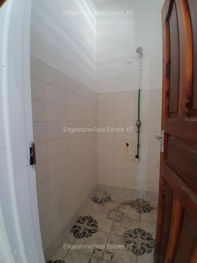 3 Bed Apartment with Borehole in Mombasa CBD - 1