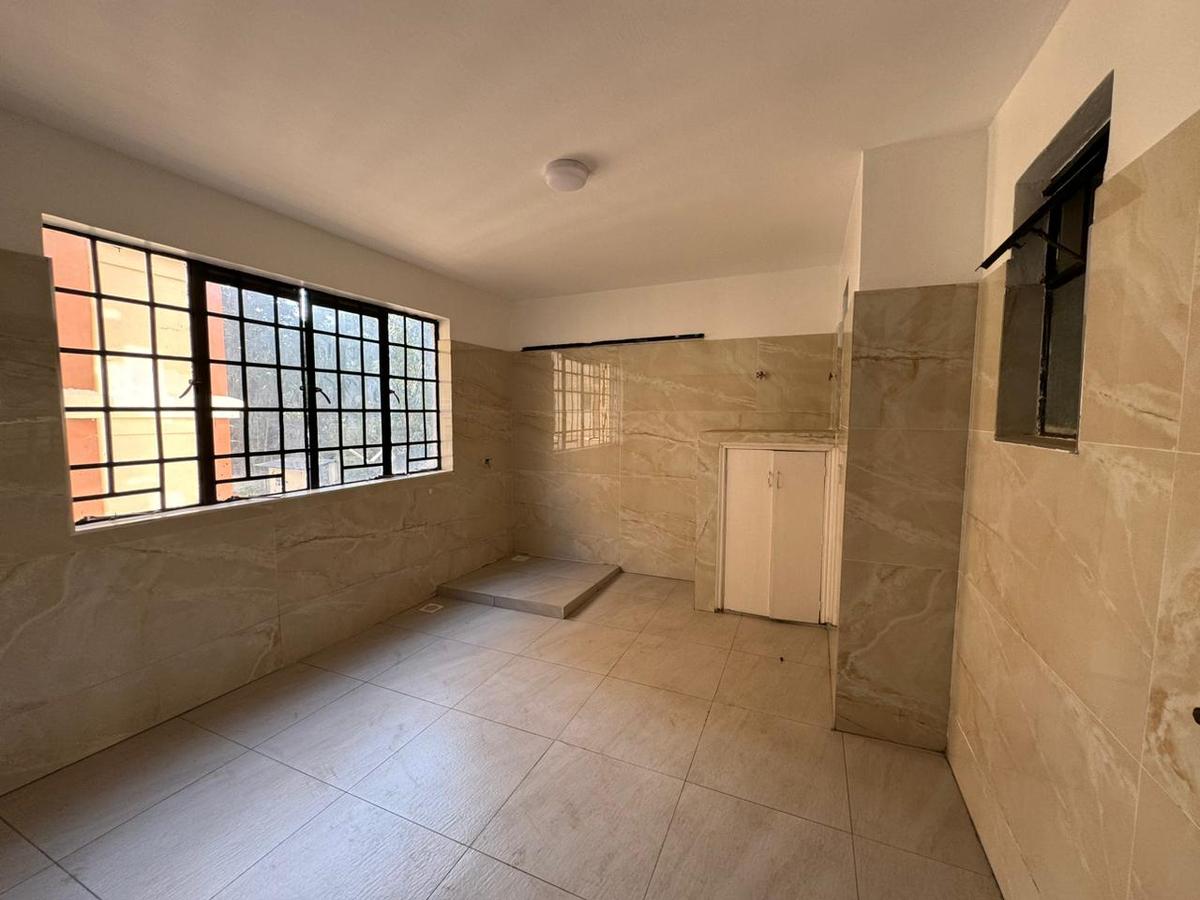 4 Bed Apartment with En Suite in Westlands Area - 11