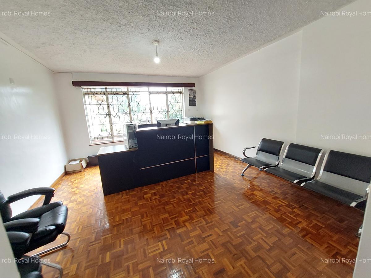 5 Bed House with En Suite at Whispers Avenue - 14