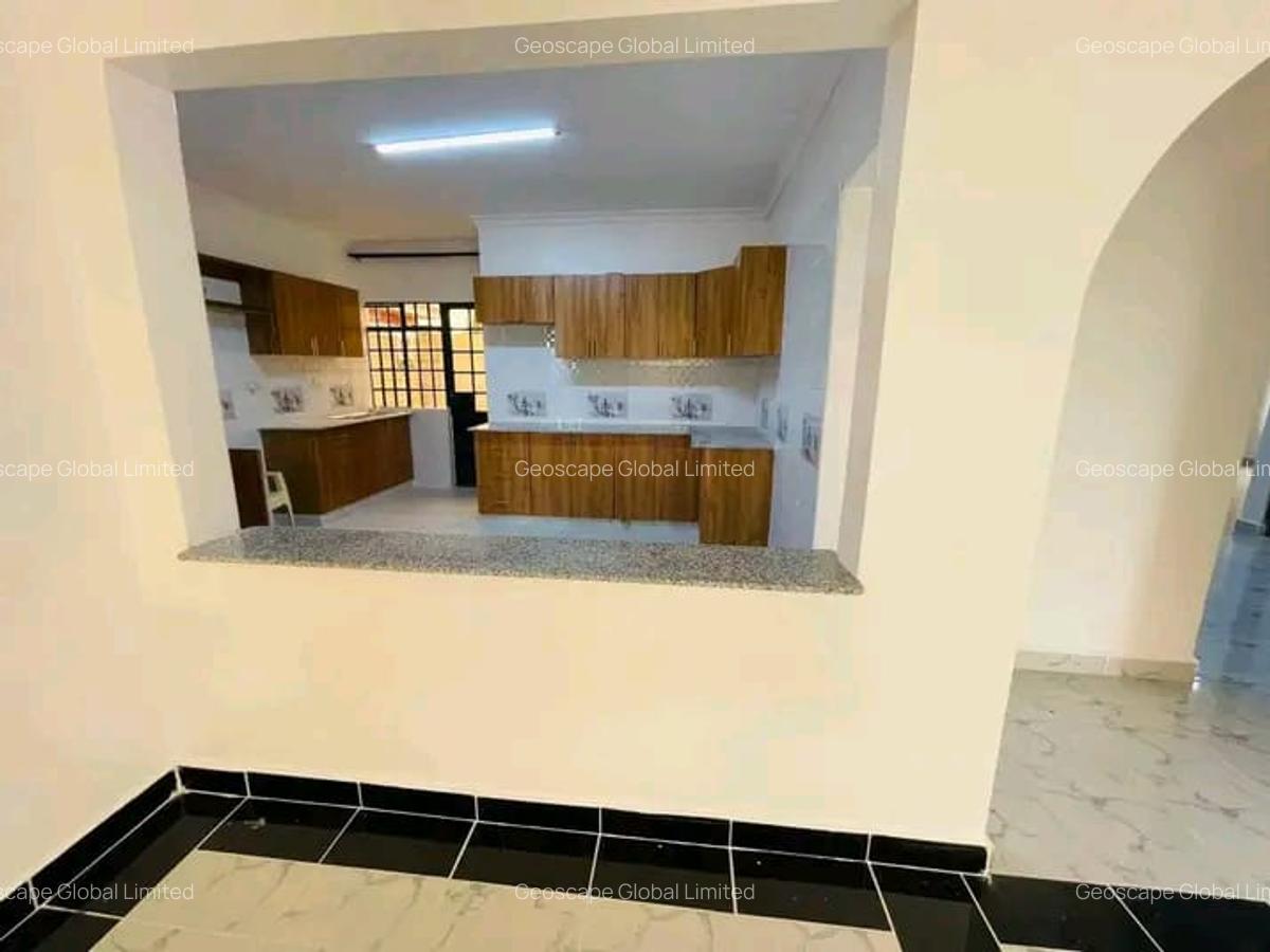 4 Bed House with En Suite in Kitengela - 10