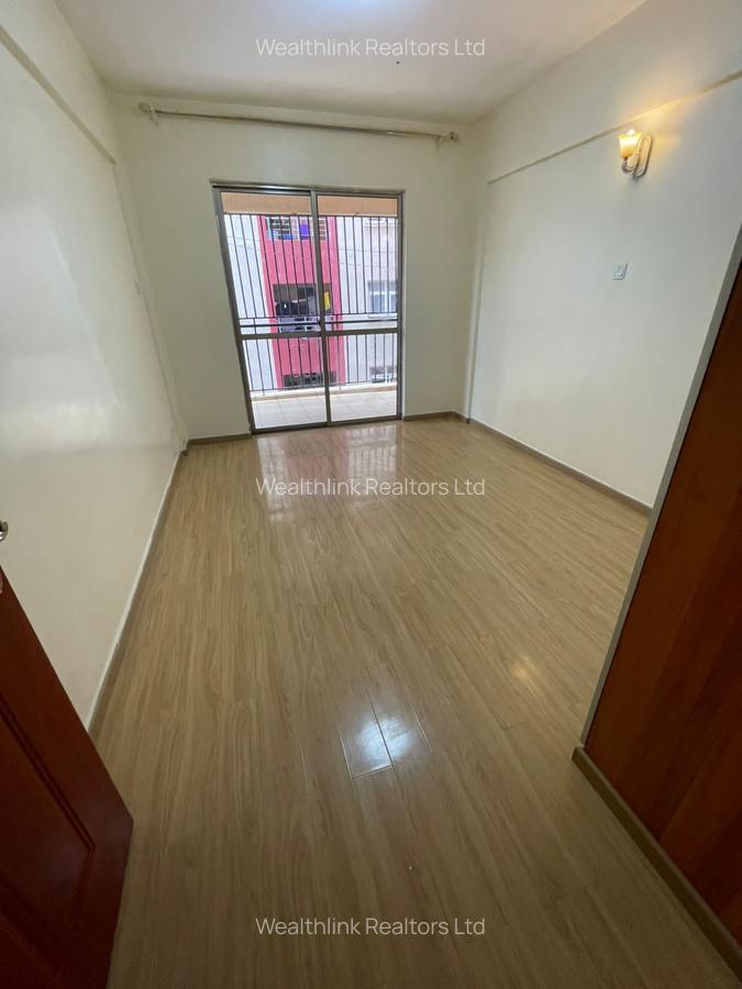 3 Bed Apartment with Swimming Pool in Kilimani - 7