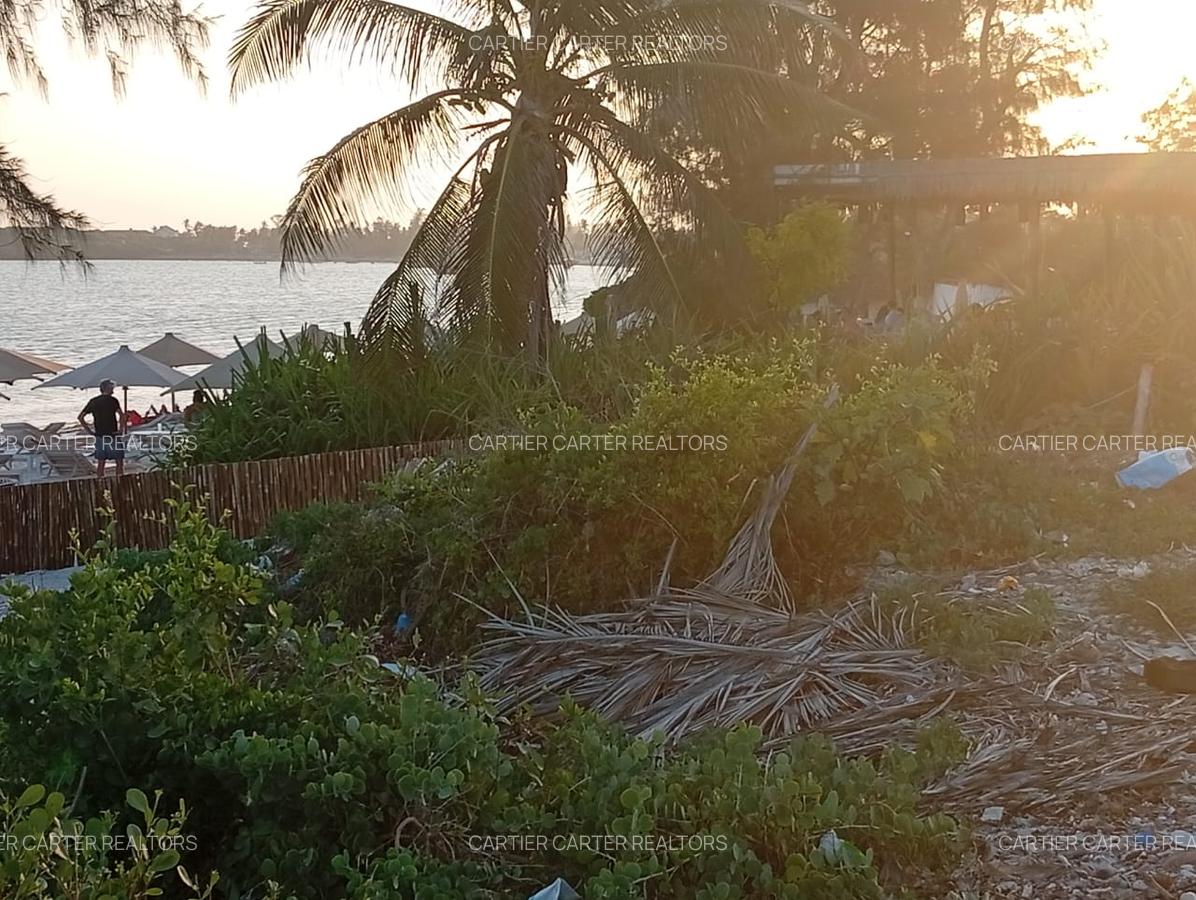 4 ac Land in Watamu - 4