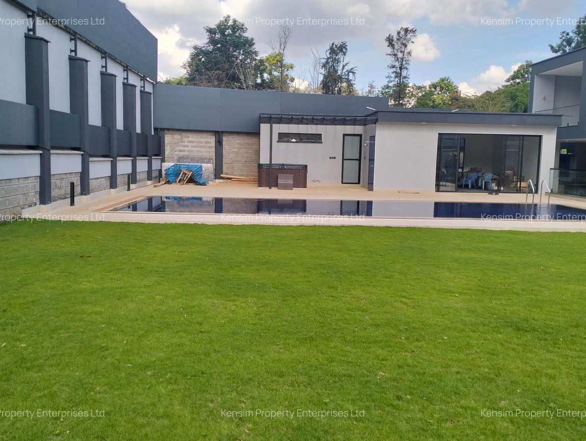 5 Bed Townhouse with En Suite in Nyari - 20