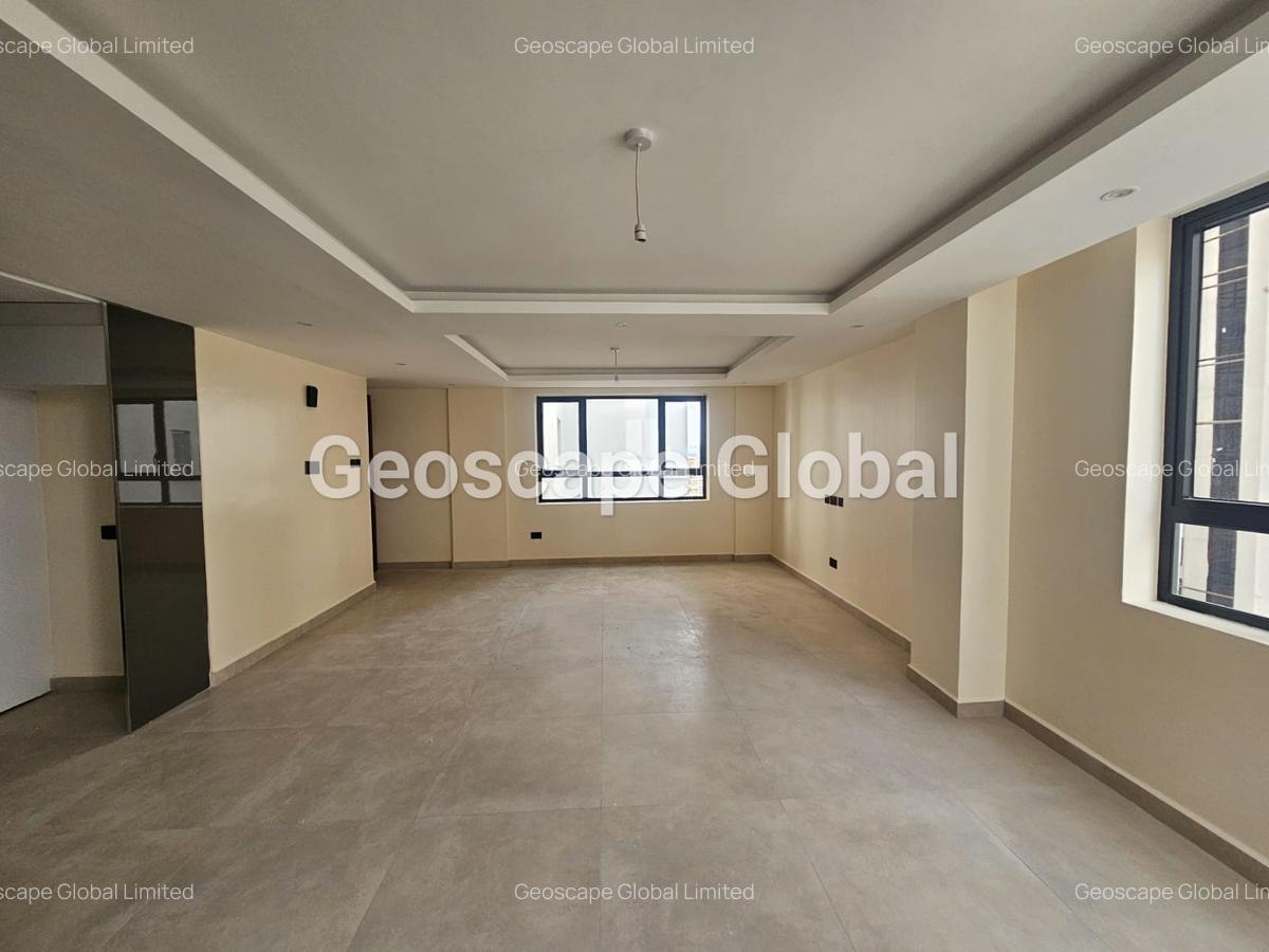 3 Bed Apartment with En Suite in Spring Valley - 6