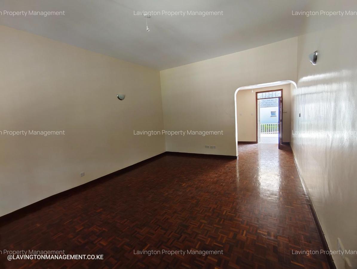 4 Bed Townhouse with En Suite at Lavington Green - 3