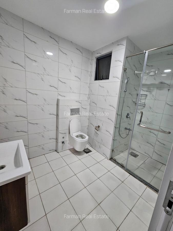 1 Bed Apartment with Swimming Pool in Lavington - 4
