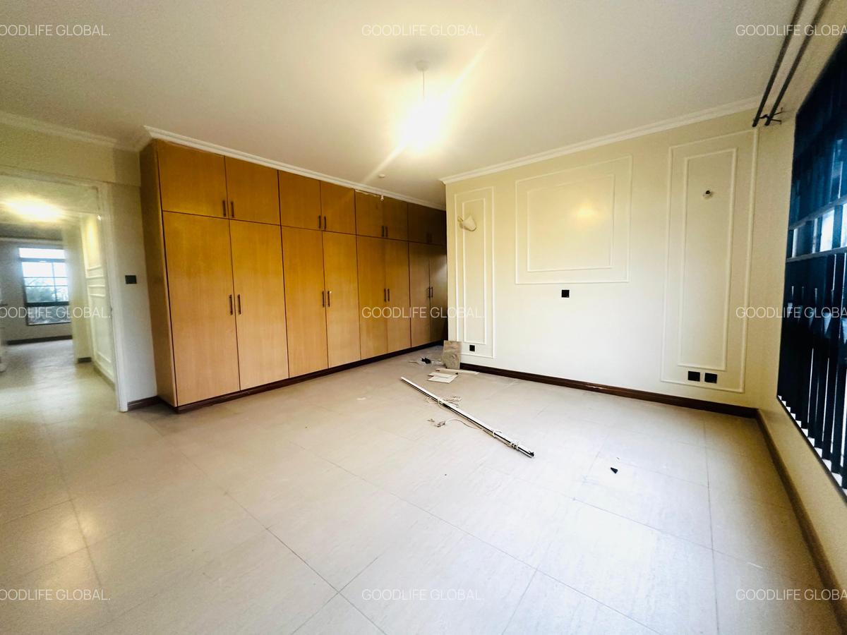 4 Bed Apartment with En Suite at Kileleshwa - 11