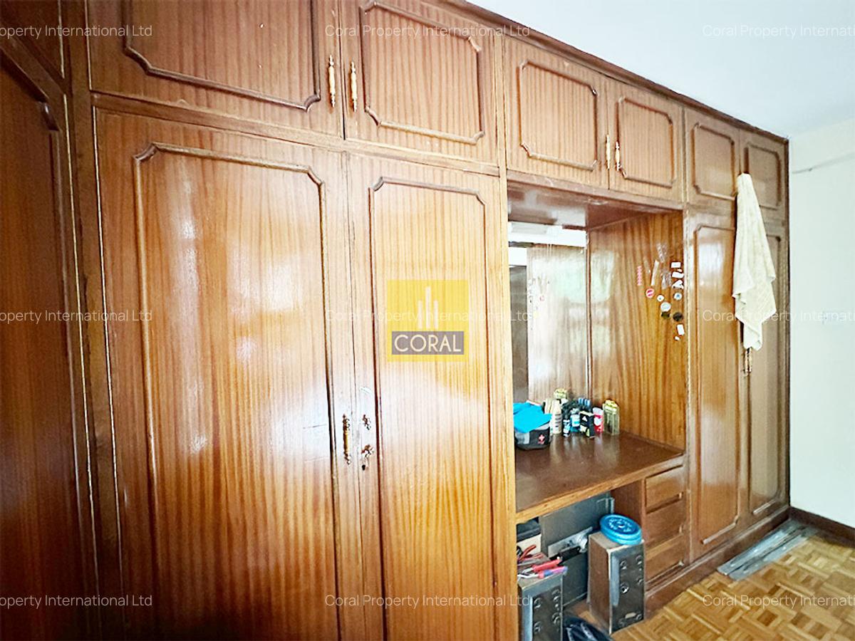 4 Bed Apartment in Riverside - 9