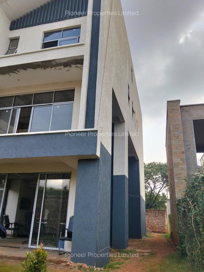 6 Bed House with En Suite at New Runda - 13