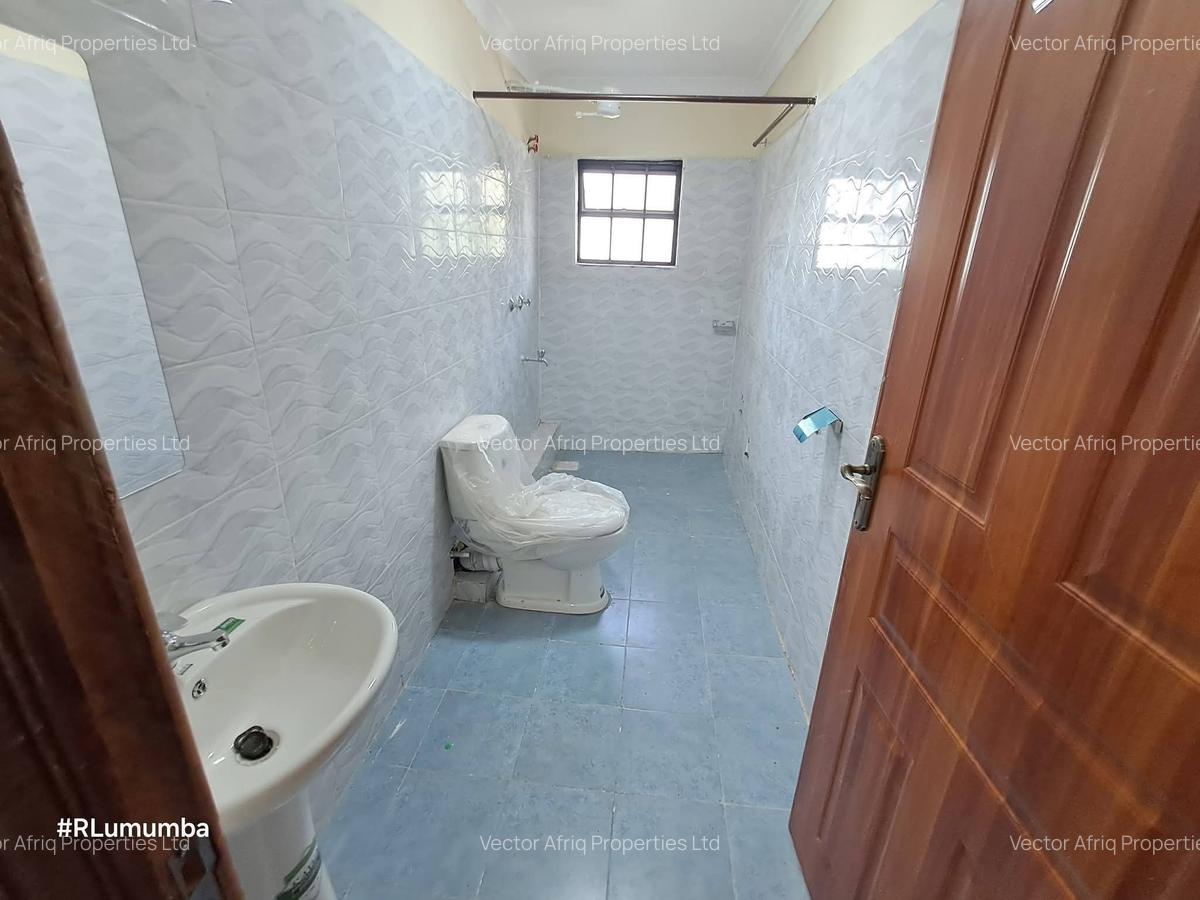 4 Bed House with Garden in Kitengela - 8